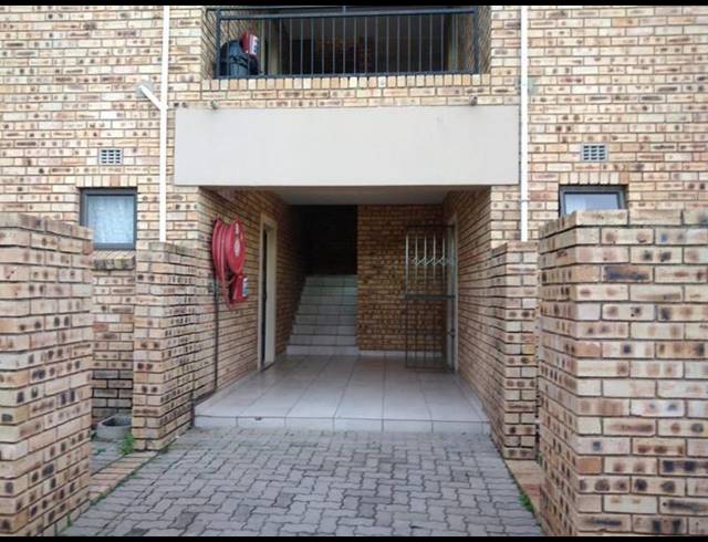 51 BEDROOM APARTMENT FOR SALE IN WALDRIFT